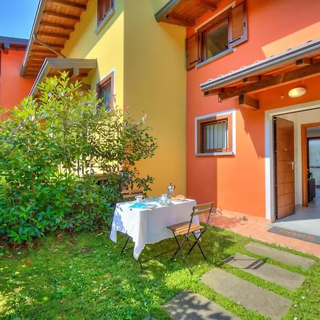 Del Lago: Maggiore With Shared Pool - Happy * Laveno