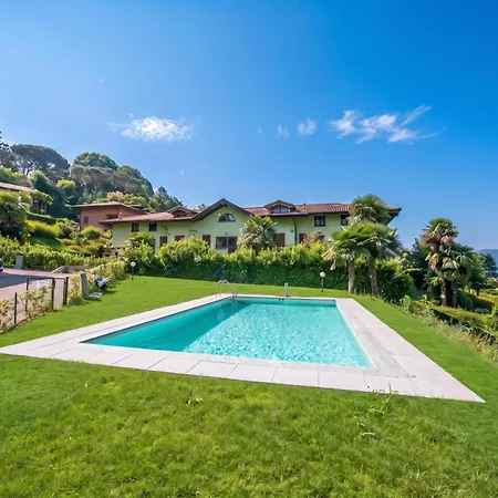 Del Lago: Maggiore With Shared Pool - Happy Laveno