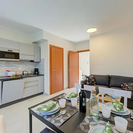 Vakantiehuis Del - Happy *